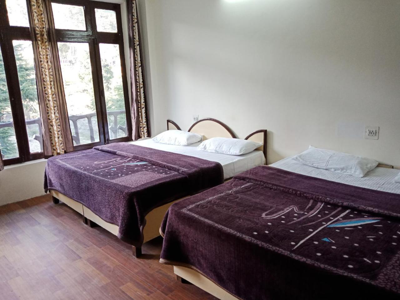 Hotel Pine Spring Dharamshala Ngoại thất bức ảnh