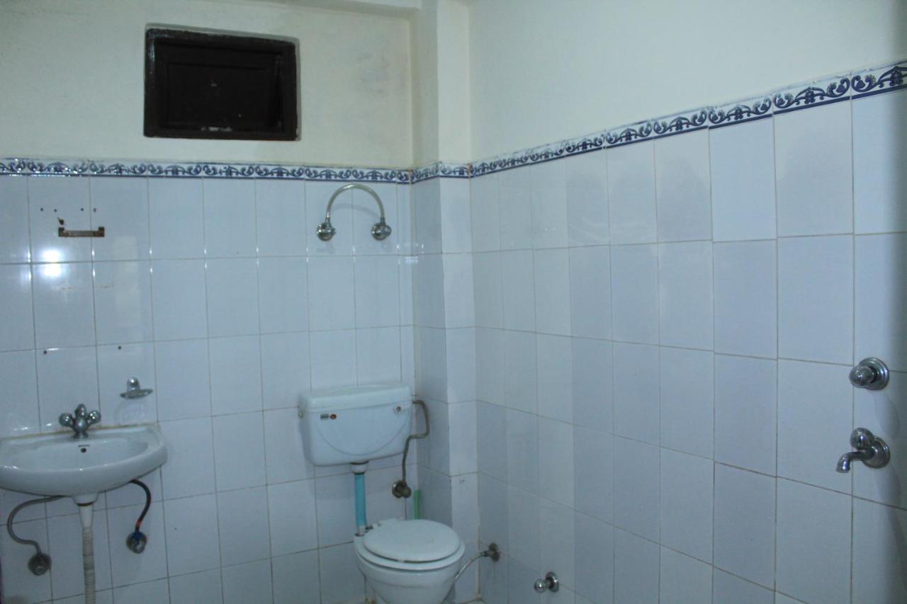 Hotel Pine Spring Dharamshala Ngoại thất bức ảnh